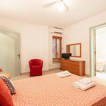 Apartment Bv1 - Spacious And Bright - Prime Location *